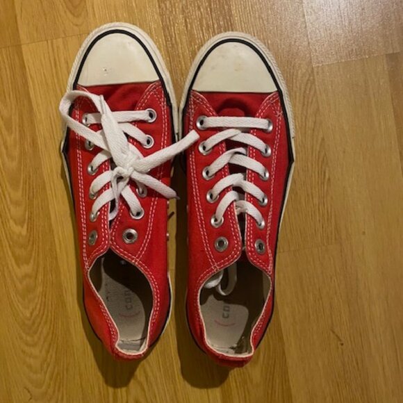 Red low-rise converse size 6.5 - Picture 2 of 7